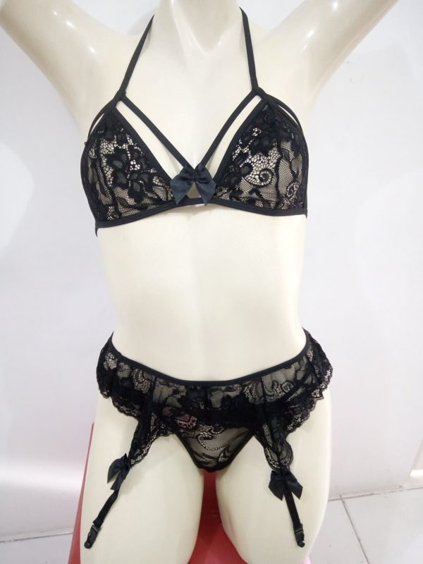 Kit lingerie com cinta liga - preto